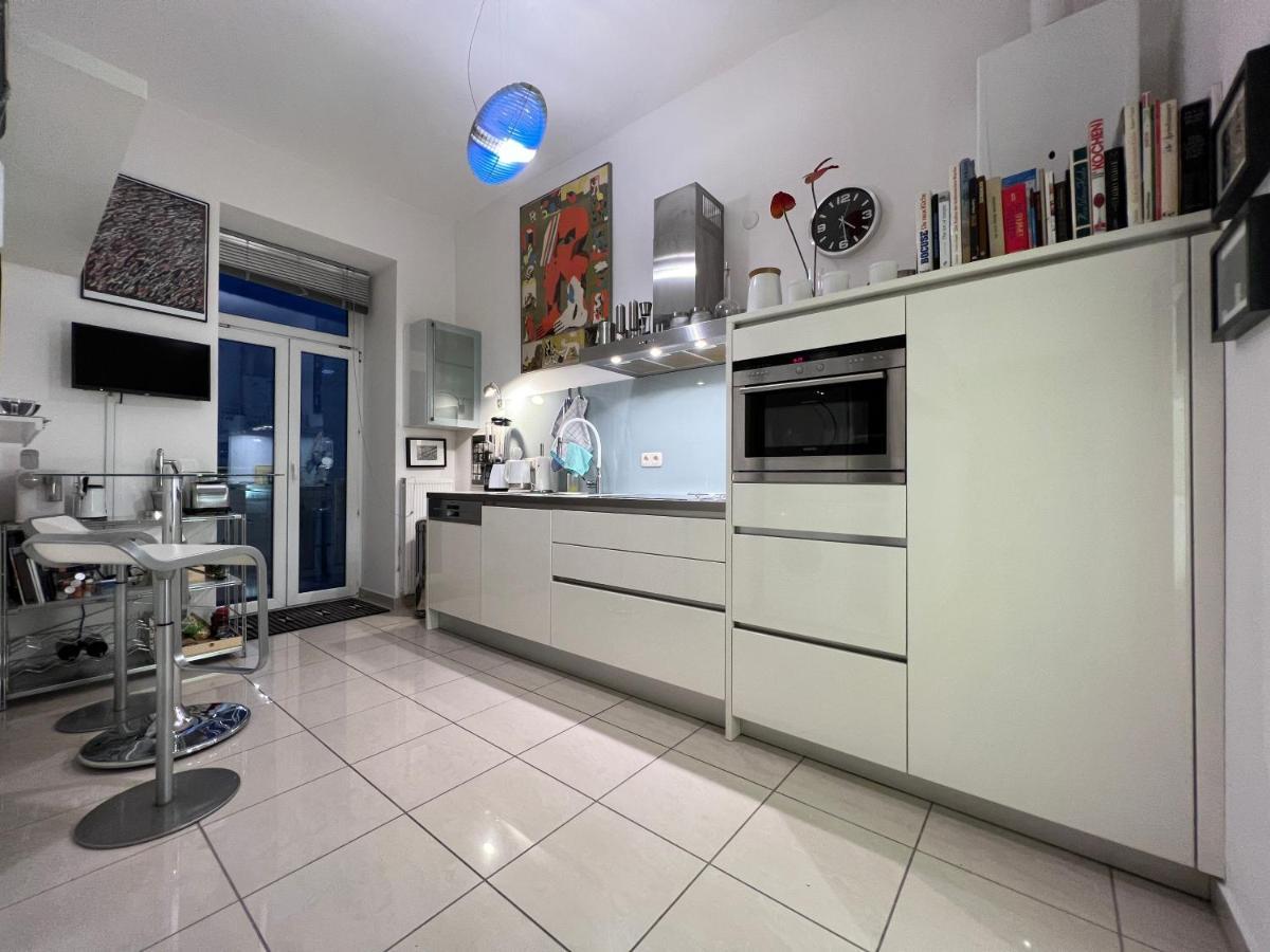 Vienna Design Apartment By Rabe - Kostenfreier Parkplatz & Netflix & Coffee-Bar - Nahe Schloss Schoenbrunn Buitenkant foto
