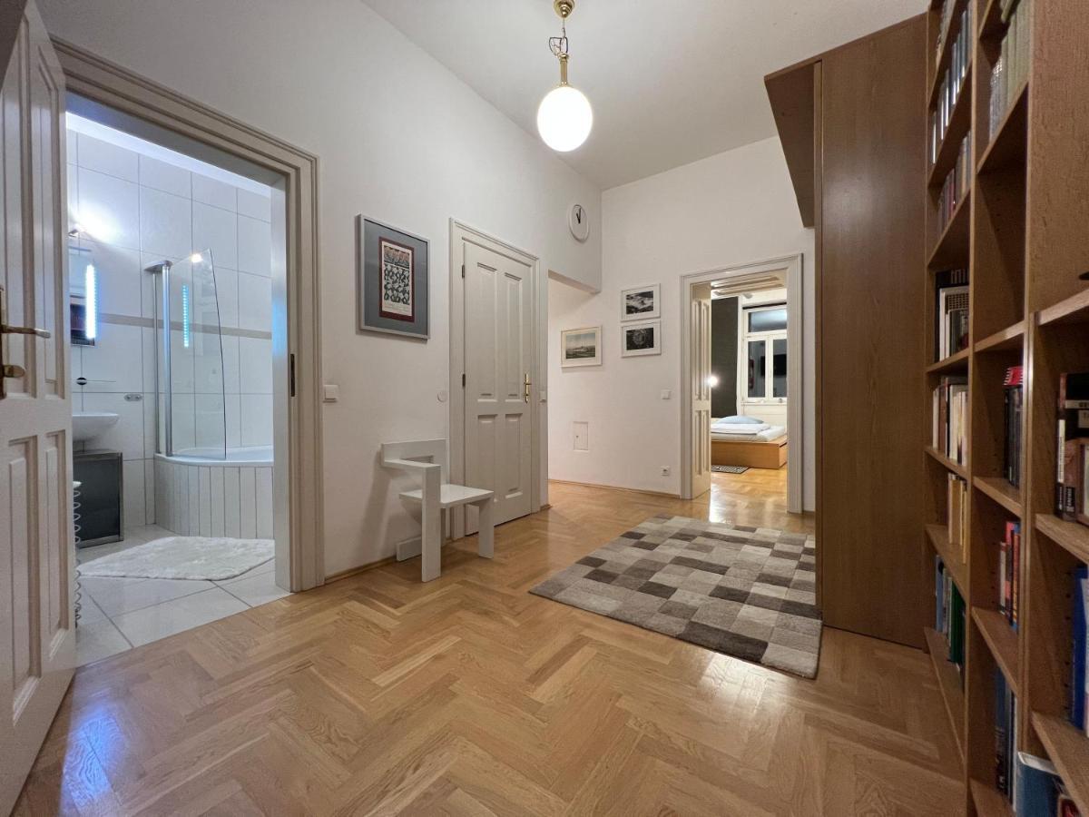 Vienna Design Apartment By Rabe - Kostenfreier Parkplatz & Netflix & Coffee-Bar - Nahe Schloss Schoenbrunn Buitenkant foto